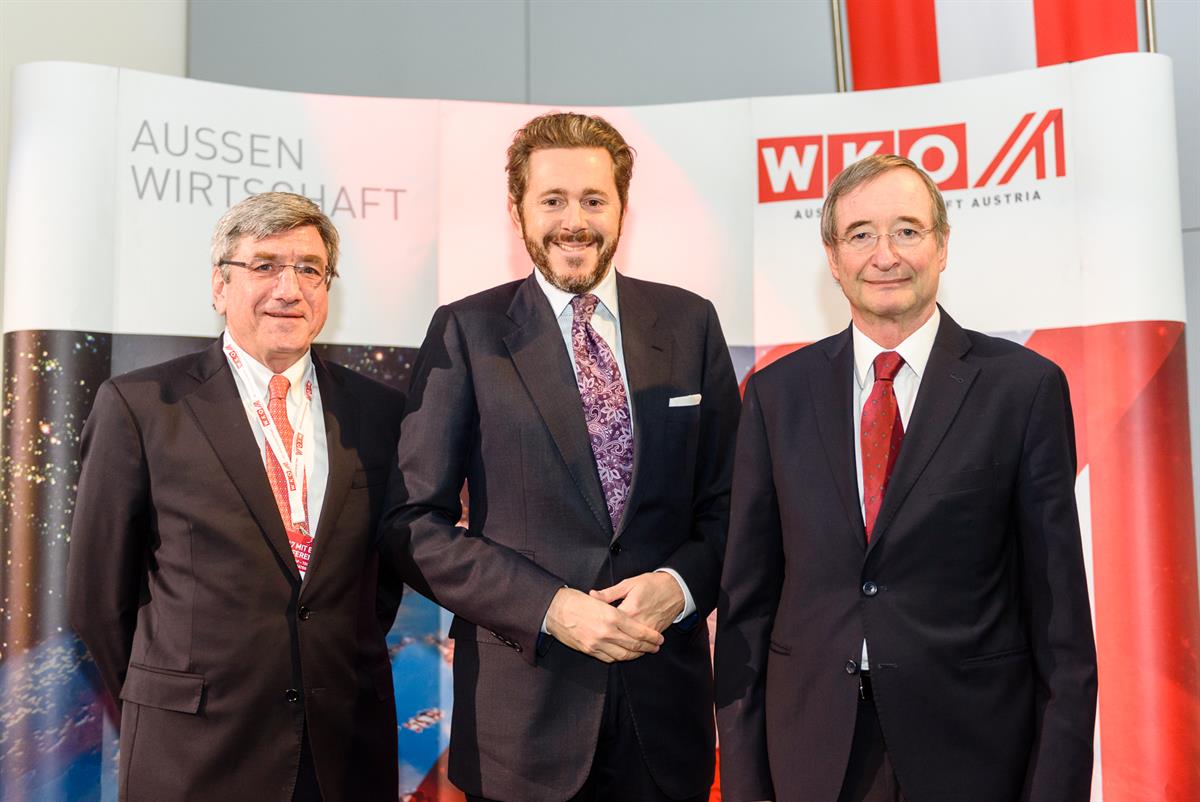 Karl Koster vom MIT Office of Corporate Relations, Staatssekretär Harald Mahrer und WKÖ Präsident Christoph Leitl (v.l.n.r.)