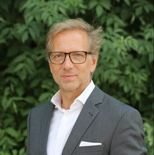 Thomas Dolleschal, Geschäftsführer von BLADESCAPE