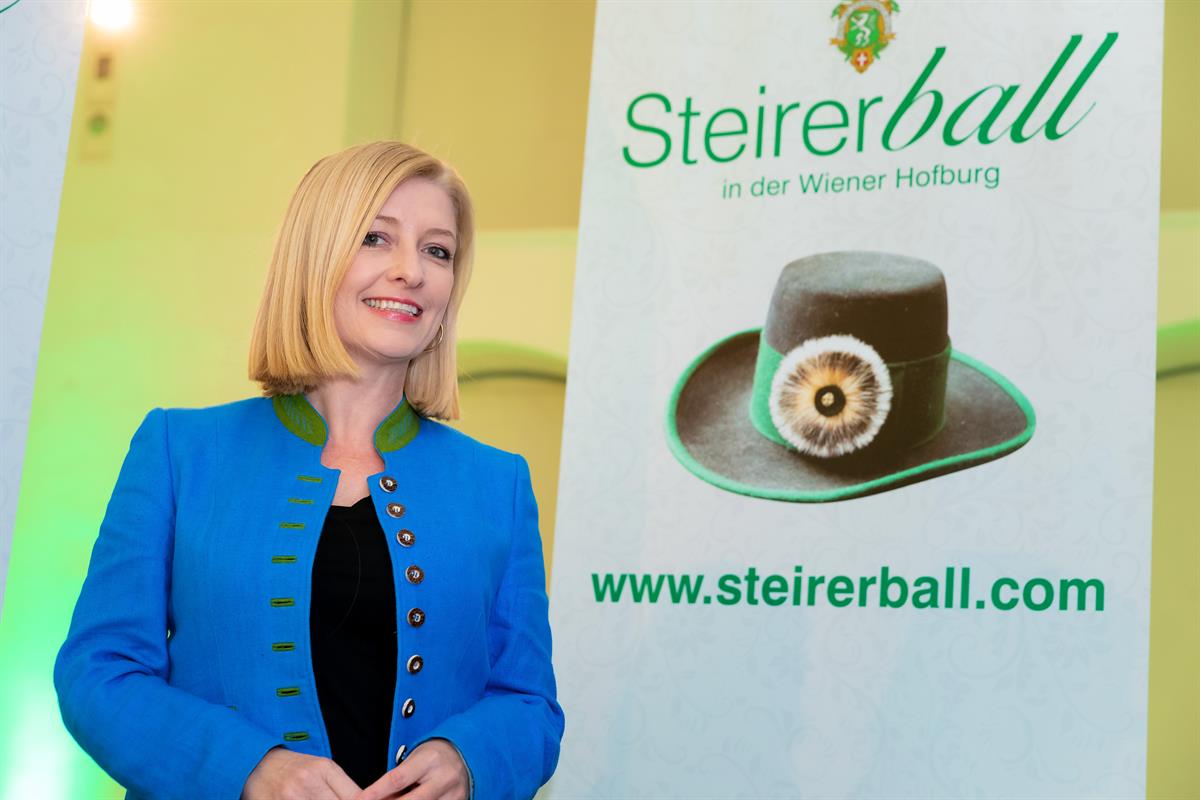 Auffrischungstanzkurs für den Steirerball 2020