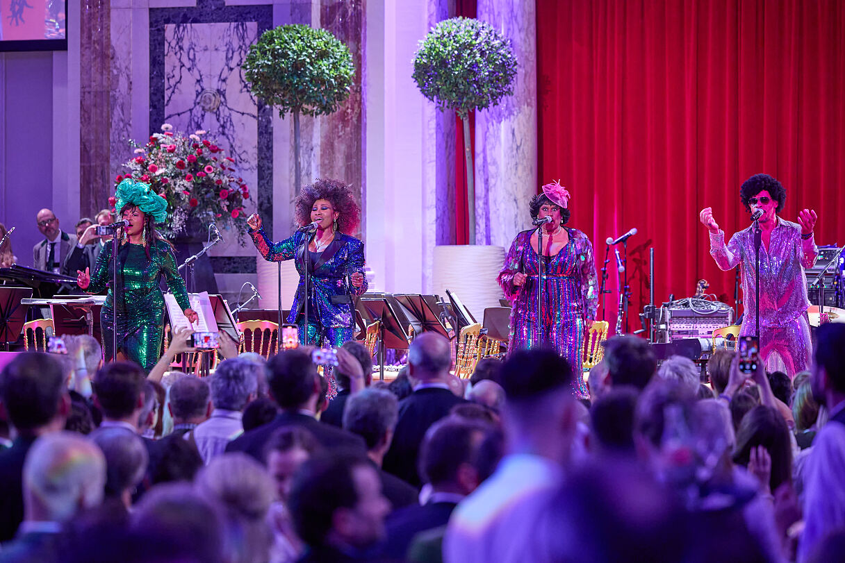 Nach Boney M. im letzten Jahr sind beim Steirerball 2026 ABBA-Hits zu hören