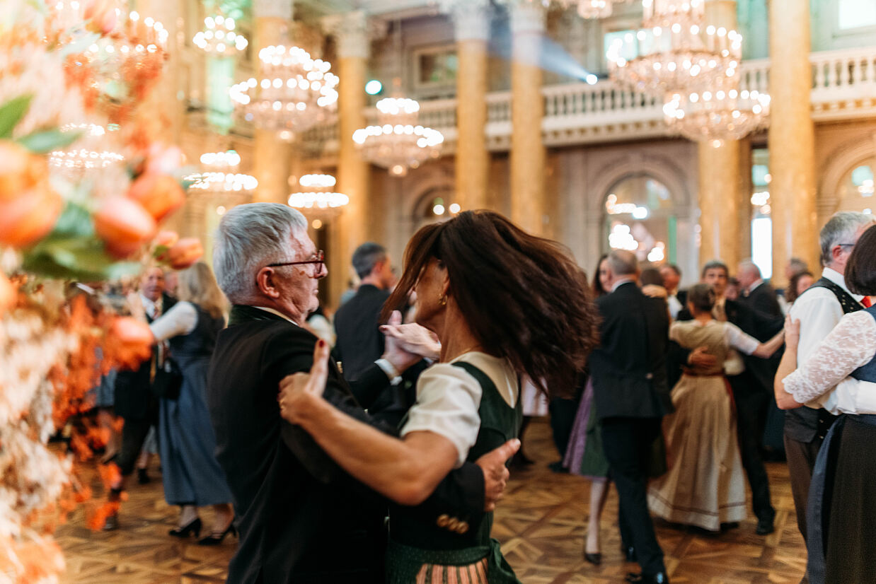 Tanzvergnügen beim Steirerball 2026