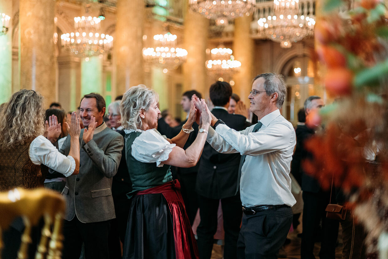 Volkstanzen beim Steirerball 2026